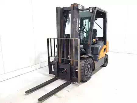 Diesel Forklifts 2021  Doosan D25S-7 (2)