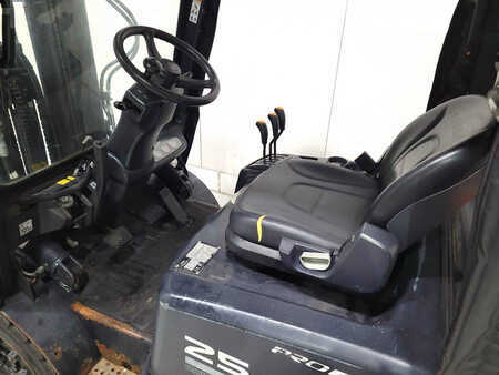 Dieselstapler 2012  Doosan D25S-5 (3)