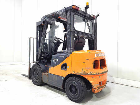 Dieselstapler 2012  Doosan D25S-5 (5)