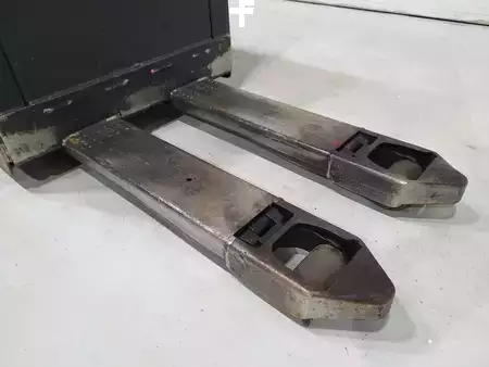 Electric Pallet Trucks 2016  Linde T20SP-02 (4)