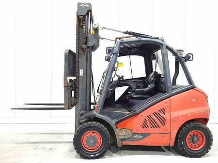 Diesel heftrucks 2017  Linde H40D-02 (1)