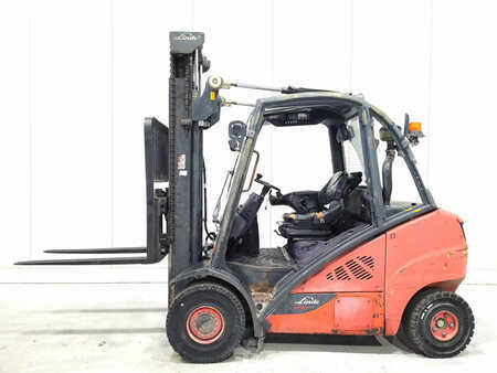 Carrelli elevatori diesel 2019  Linde H30D-02 (1)