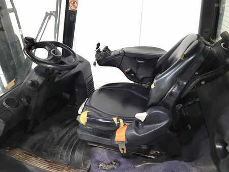 Carrelli elevatori diesel 2019  Linde H30D-02 (3)
