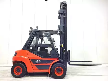 Diesel gaffeltruck 2019  Linde H70D-03 (1)