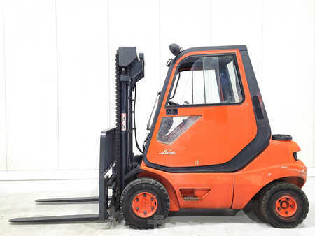 Dízel targoncák 1996  Linde H25D-02 (7)