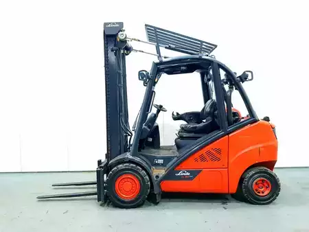 Carrelli elevatori GPL 2015  Linde H30T - 02 (7)