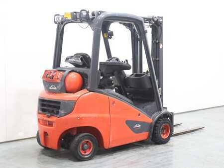 Empilhador a gás 2014  Linde H20T DONOR (5)