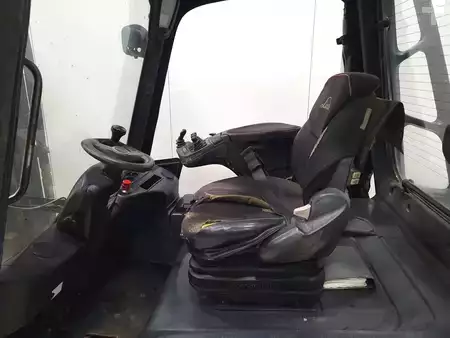 Elektromos 4 kerekű 2013  Linde E40H-01/600 (3)