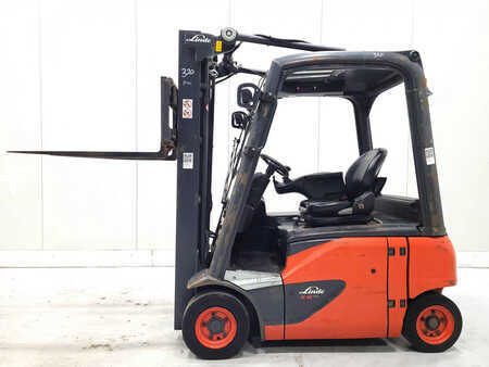 Sähkö - 4 pyör 2016  Linde E16P-02 (1)