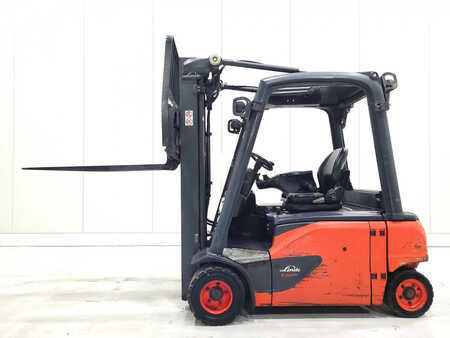Sähkö - 4 pyör 2019  Linde E20PL-02 (1)