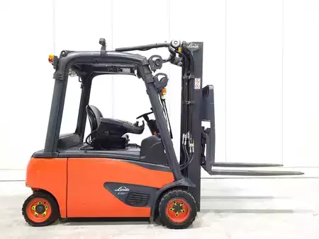 Elektro čtyřkolový VZV 2016  Linde E20PL-02 (1)