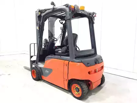 Elektro čtyřkolový VZV 2016  Linde E20PL-02 (5)