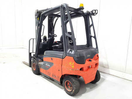 Elektro čtyřkolový VZV 2017  Linde E20-01 (5)