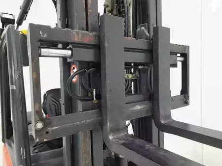 Electric - 3 wheels 2012  Linde E16-01 (4)