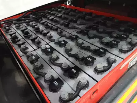 Elektro 4 Rad 2018  Linde E25-01 (6)