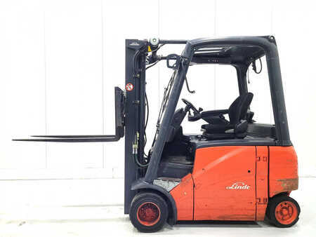 Electric - 4 wheels 2011  Linde E20PH-01 (1)