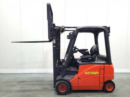 Elektro 4 Rad 2014  Linde E20PH-01 386 (1)