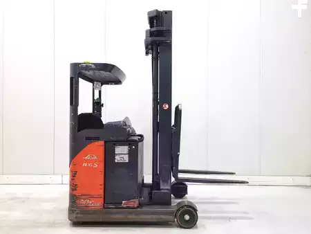 Retráctil 2010  Linde R16SHD-12 (1)