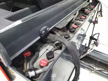 Retráctil 2020  Linde R20HD-01 (6)