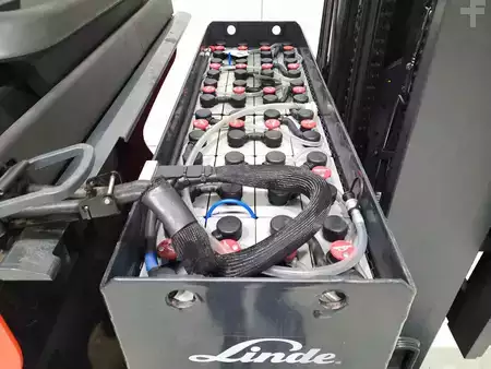 Schubmaststapler 2020  Linde R14-01 (6)