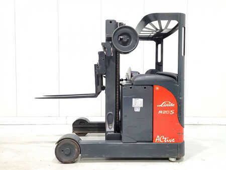 Carrelli retrattili 2013  Linde R20S (1)