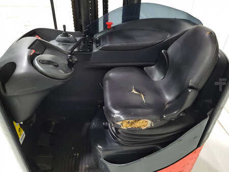 Carrelli retrattili 2013  Linde R20S (3)