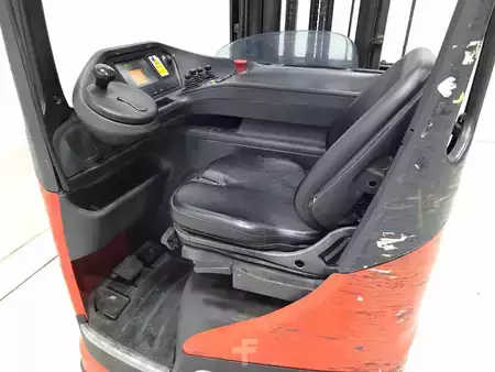 Carrelli retrattili 2015  Linde R16N-01 (3)