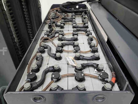 Tolóoszlopos targonca 2019  Linde R16HD-01 (6)
