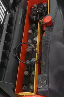 Beállós targonca 2008  Linde L10 379 (3)