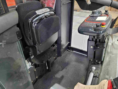 Schmalgangstapler 2017  Linde K10 (3)