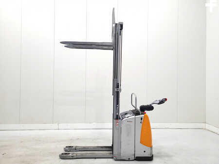 Fahrerstandstapler 2014  Still EXD20 (1)