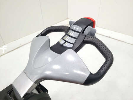 Fahrerstandstapler 2014  Still EXD20 (3)