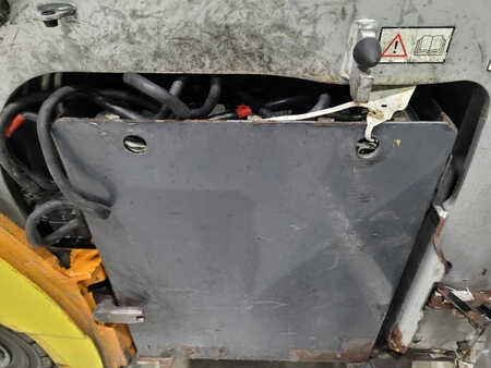 Elektromos 4 kerekű 2017  Still RX20-20P (6)