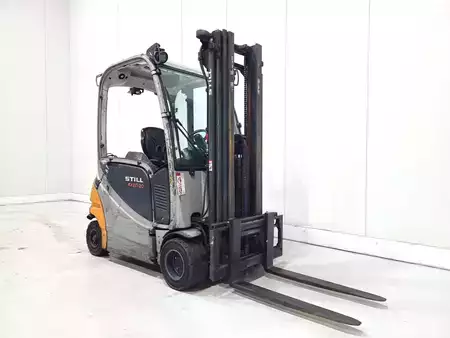 Elektryczne 4-kołowe 2018  Still RX20-20P (2)