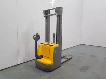 Stacker stå på 2018  Jungheinrich EJC 214 RENTAL (5)