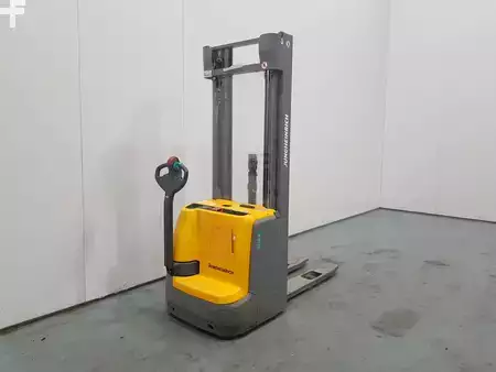 Stacker stå på 2018  Jungheinrich EJC 214 RENTAL (5)