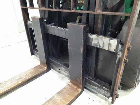 Diesel gaffeltruck 2008  Mitsubishi FD40K (4)