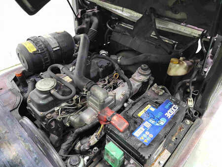 Diesel heftrucks 2005  Nissan FD02A20 (6)