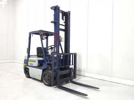 Diesel gaffeltruck 1991  Komatsu FD25ST11 (2)