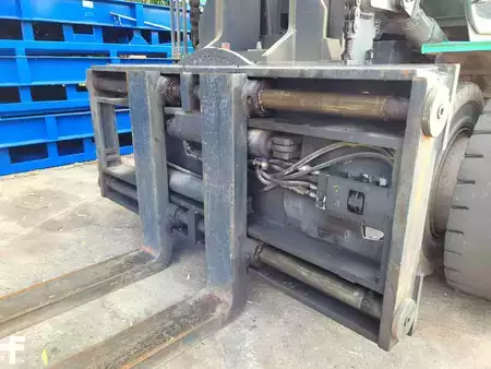 Diesel heftrucks 2012  Mitsubishi FD160N (4)