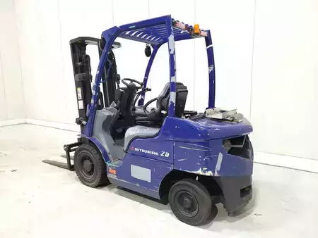 Gasoltruck 2011  Mitsubishi FG25N (5)