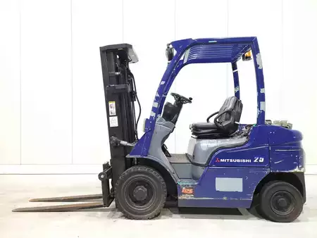 Gasoltruck 2011  Mitsubishi FG25N (7)