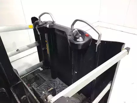Vertical order pickers 2018  Mitsubishi OPBH10N (3)