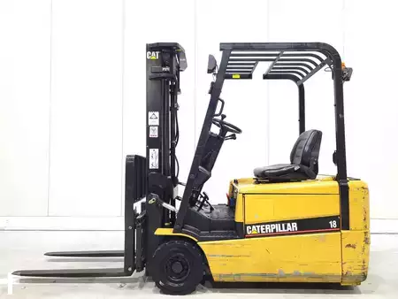 Elektromos 3 kerekű 2003  CAT Lift Trucks EP18KT (7)