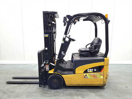 Chariot 3 roues électrique 2007  CAT Lift Trucks EP16NT-48E (7)