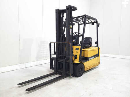 El truck - 3 hjulet 2003  CAT Lift Trucks EP18KT (2)