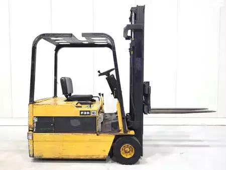 Elektro tříkolové VZV 1989  CAT Lift Trucks F35 (1)