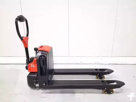 Wózki niskiego podnoszenia 2025  EP Equipment F4 (1)
