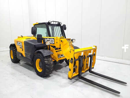 JCB 525-60T4