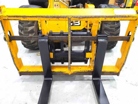 JCB 525-60T4